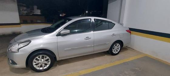 NISSAN VERSA 1.6 16V FLEXSTART UNIQUE 4P MANUAL NISSAN VERSA 1.6 16V FLEXSTART UNIQUE 4P MANUAL